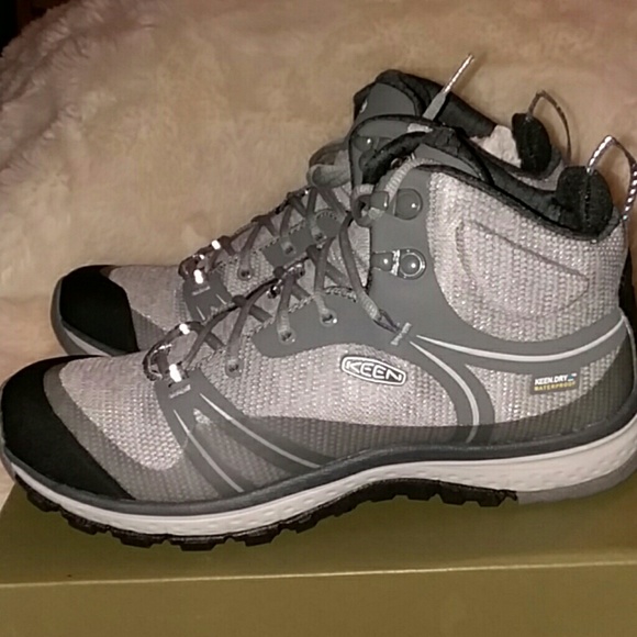 SOLD SOLD NWB Women's KEEN TERRADORA MID Shoes 8 - Picture 7 of 8
